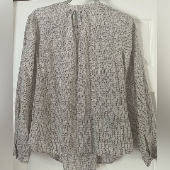 Cynthia Rowley Silk Top Size Medium - Picture 3 of 6